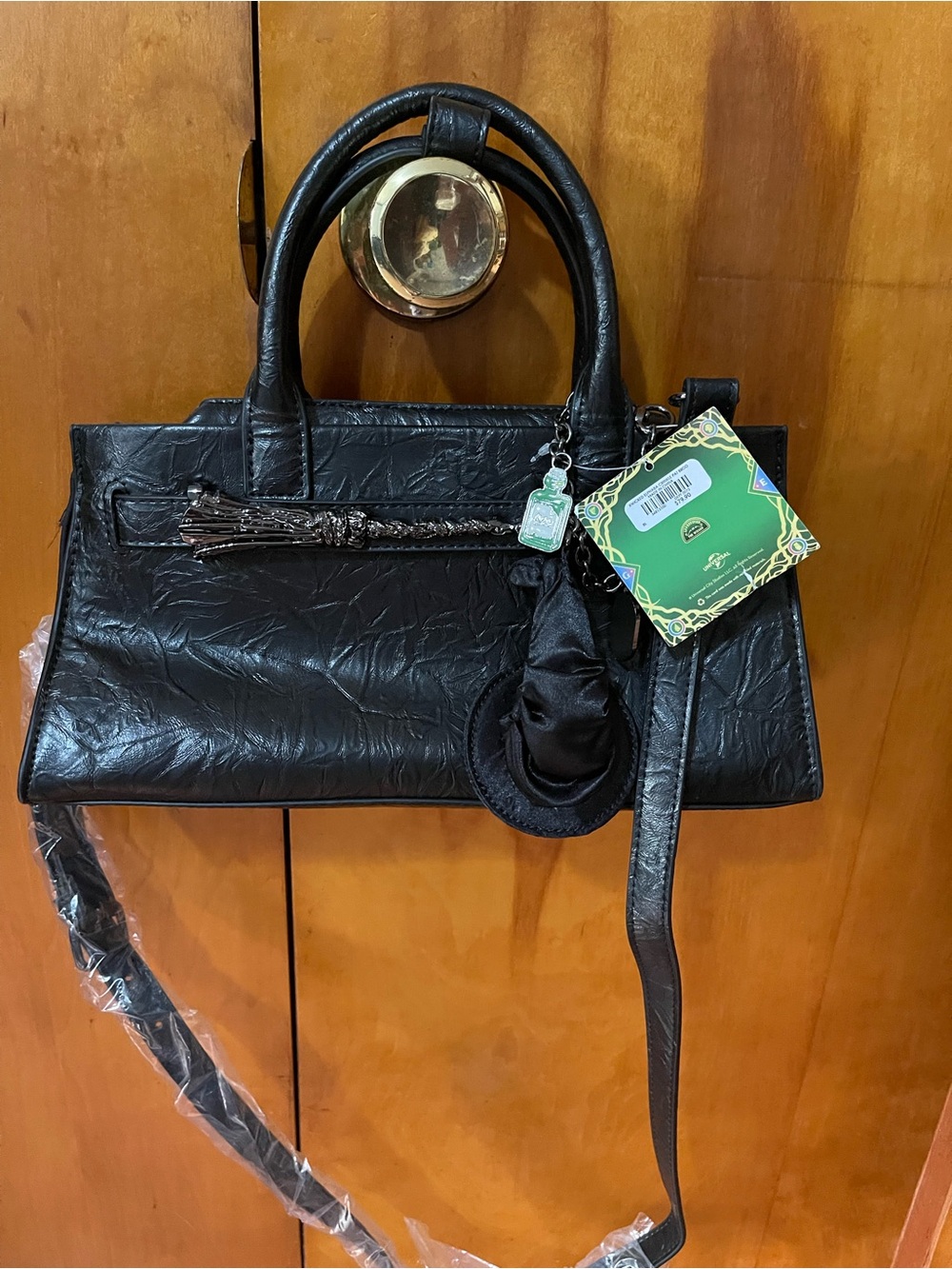 Classic Black Women's Top-Handle Bag with Removable Strap